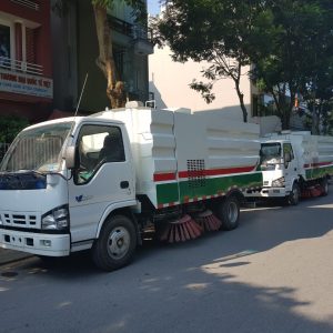 Xe Quét Hút Bụi Đường Isuzu 6.5 Khối