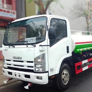 Xe phun nước rửa đường ISUZU 6 Khối