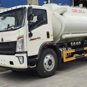 Xe Xi téc chở xăng dầu Howo 4 khoang 11 khối